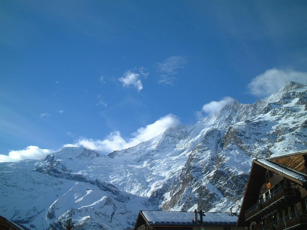 Apart Holidays - Residenz Chateau Saas-Fee Exterior foto